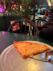 Pizza near Vail Run Resort